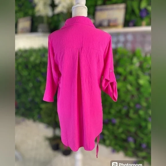 NWT Blooming Jelly Small Barbie Pink Button Up Sleeve Oversized 3/4 Sleeve Shirt - Picture 2 of 9